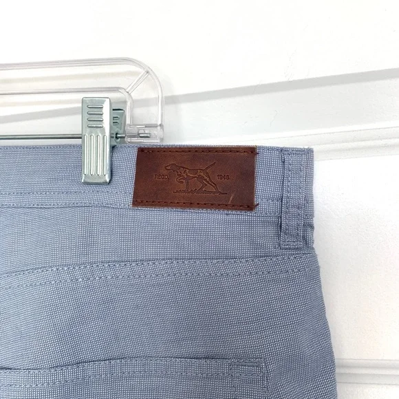 NWT Rodd & Gunn Gunn Straight Fit Jean Sky Blue